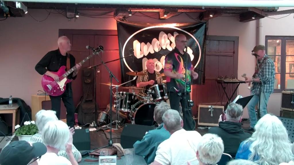 Kultur på innergården - På scenen Lucky Losers - 24 Jun 18:48 - 21:18
