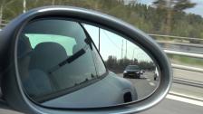 Manhart Racing BMW M5 F10 looks mean on the streets together with the Bugatti Veyron 16:4