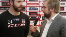 Matchens lirare och 2-målsskytten Jakob Wulcan efter vinsten mot Surahammar