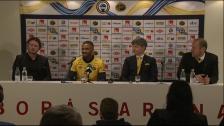 Presskonferensen – Alex Dyer presenteras